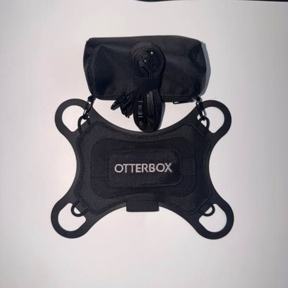 OtterBox Utility Case for 10" to 13" Samsung, LG, Google, Apple Tablet, Black